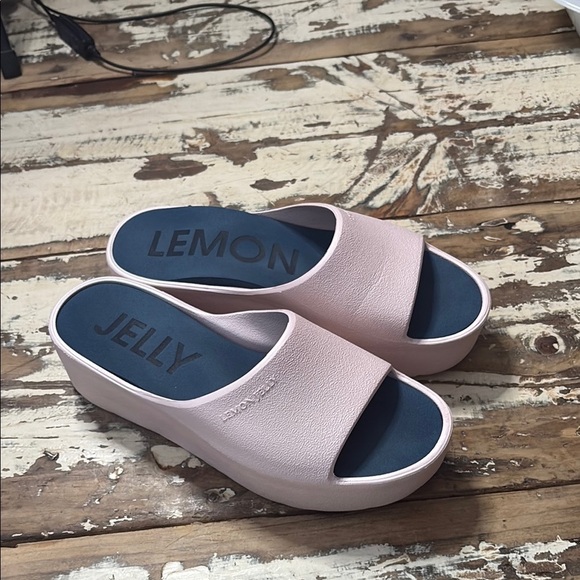 Pink Slide Sandals with Chunky Sole - Picture 1 of 10